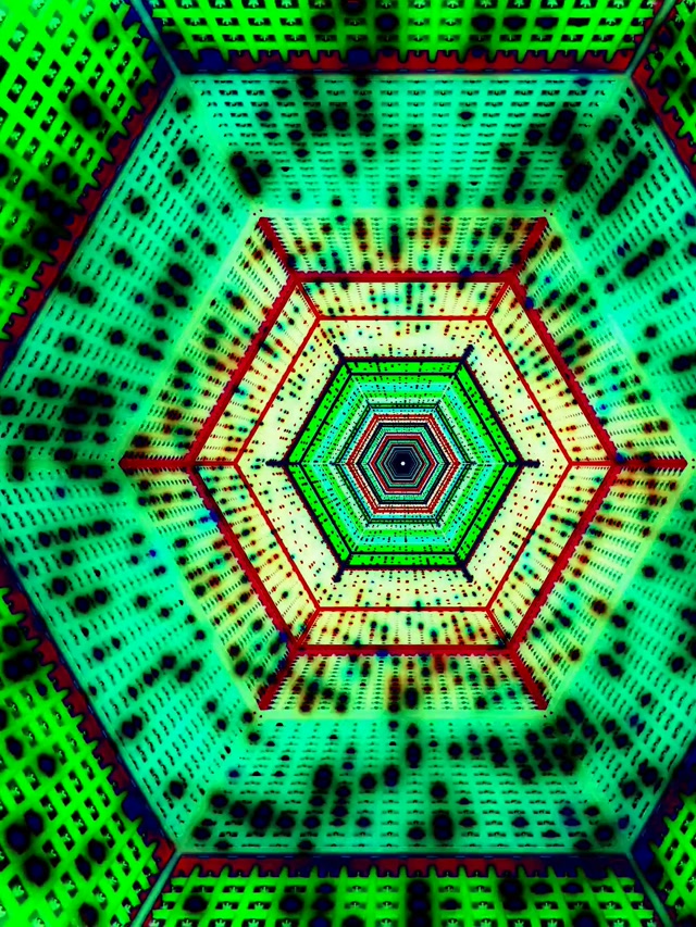 Neon Tunnel Hexagon Vortex VJ Loop 3:4 iPad Portrait 60fps Bildschirmschoner