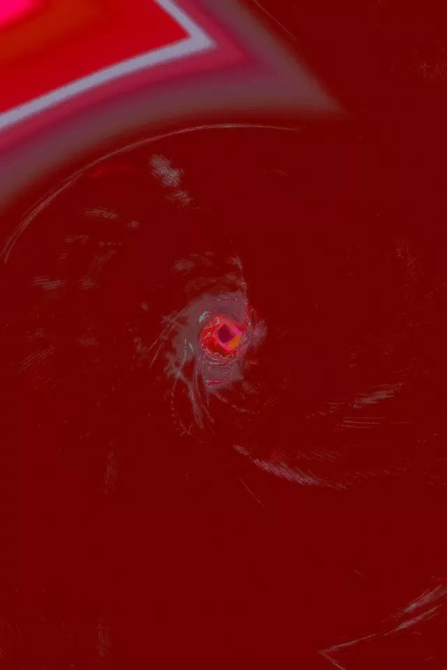 Pulsating Red Neon Tunnel Vortex 9:16 Portrait 60fps Screensaver Loop